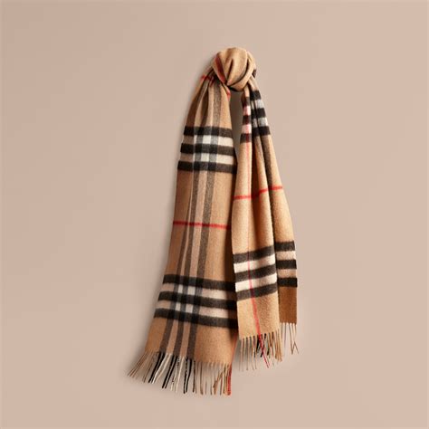 echarpe burberry femme prix|cashmere scarf Burberry.